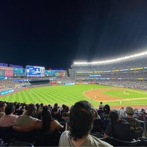 Meet your Posher, Quinn